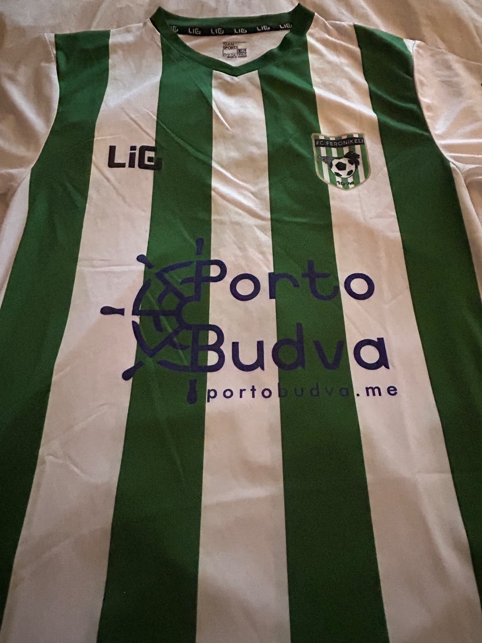 Matchissue shirt Feronikeli