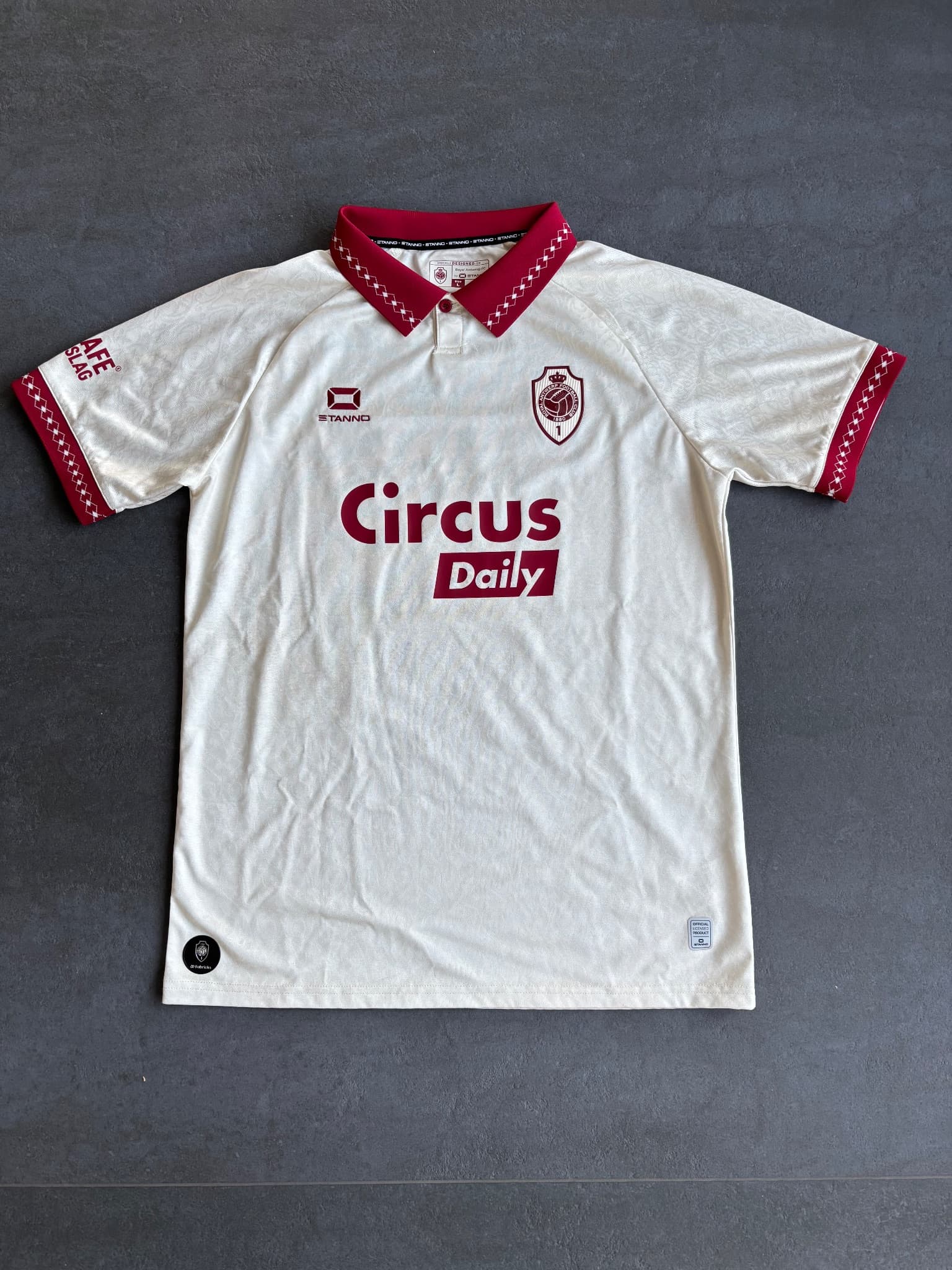 Royal Antwerp FC, Christopher Gavin SCOTT, signed, matchworn, COA.