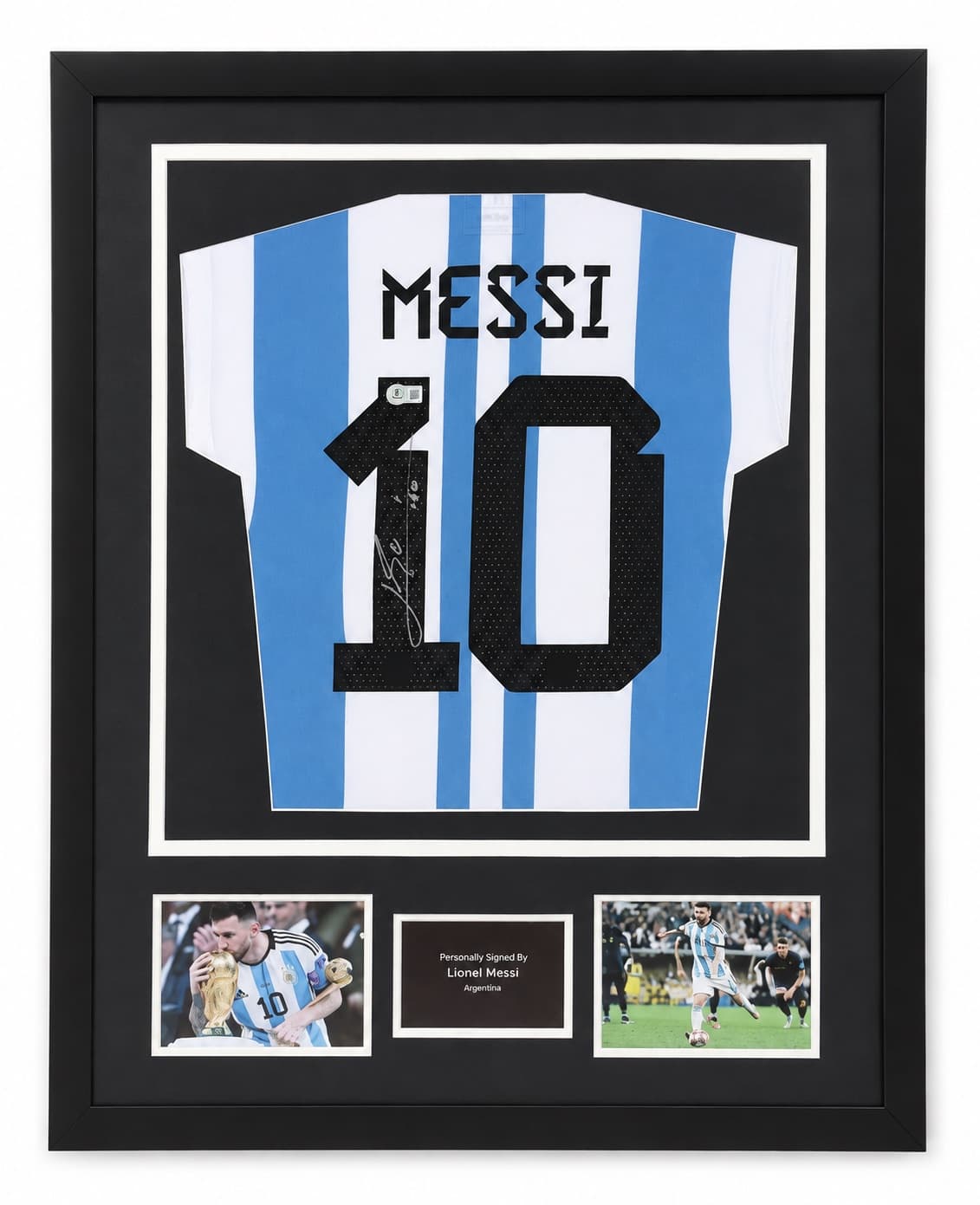 Lionel Messi Signed Argentina #10 Jersey – Beckett Witness Autograph – Framed