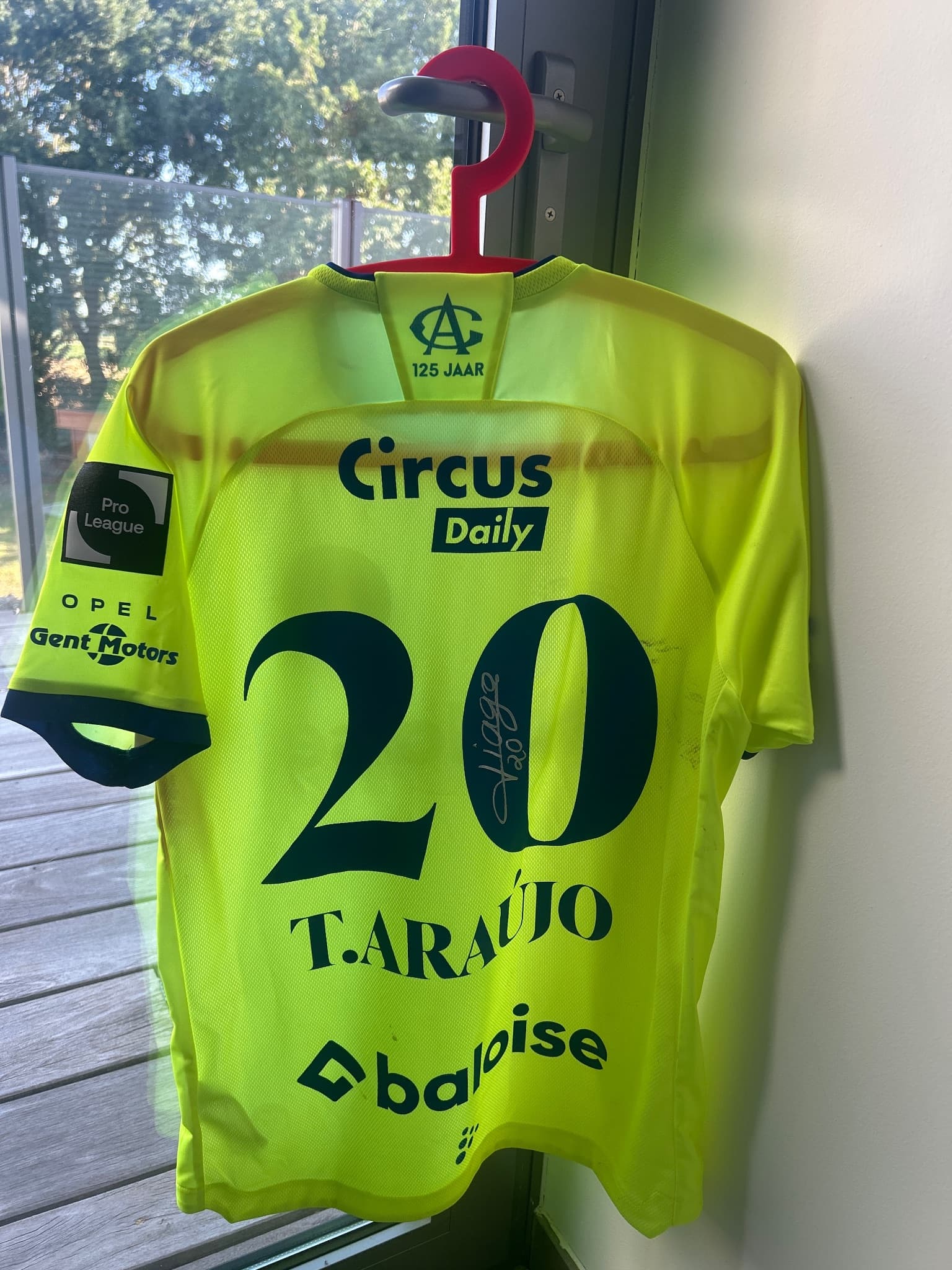 Thiago Araújo match worn shirt against Genk