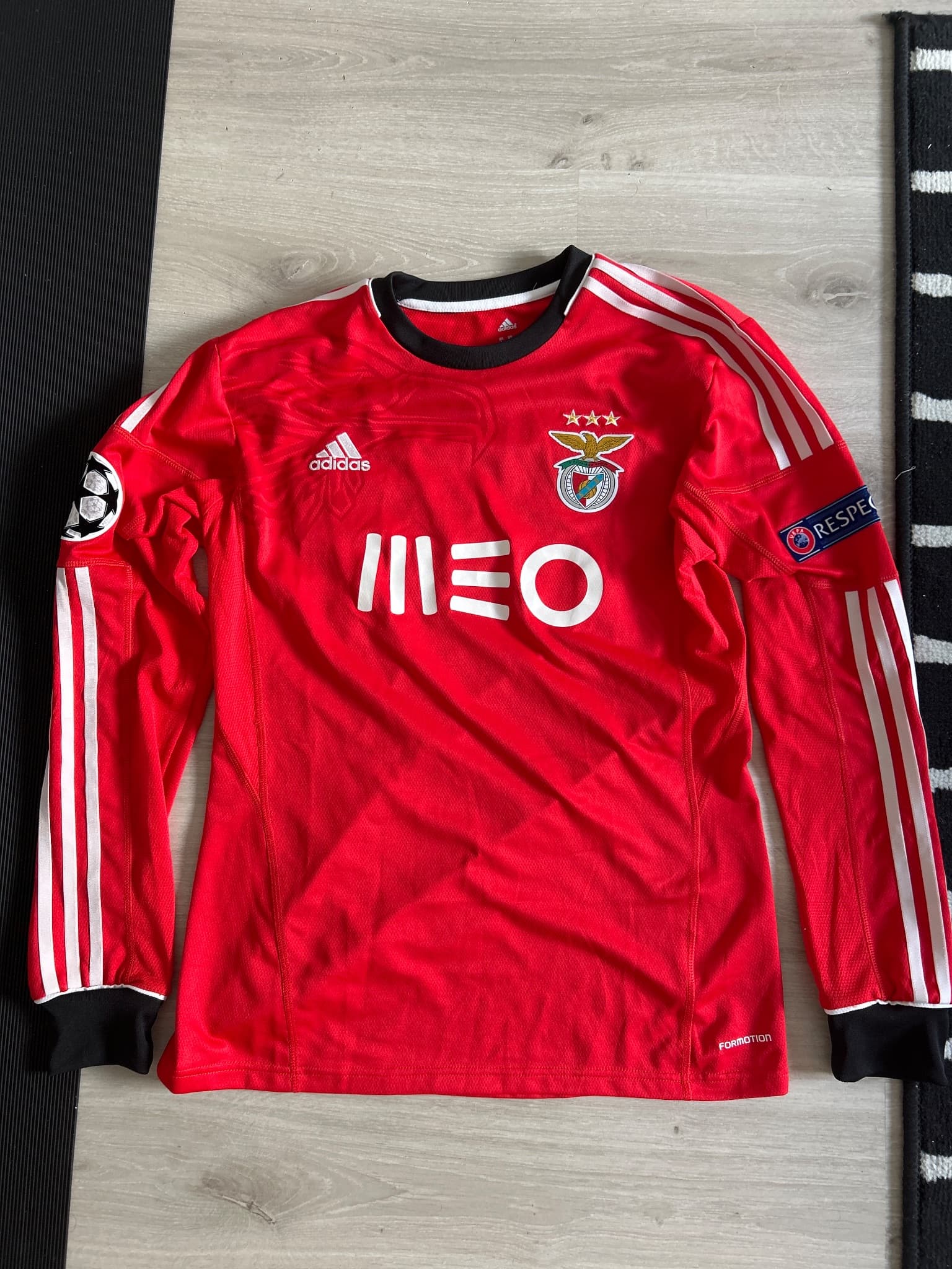 Benfica 2013/2014 Ezequiel Garay matchworn Champions league vs Anderlecht