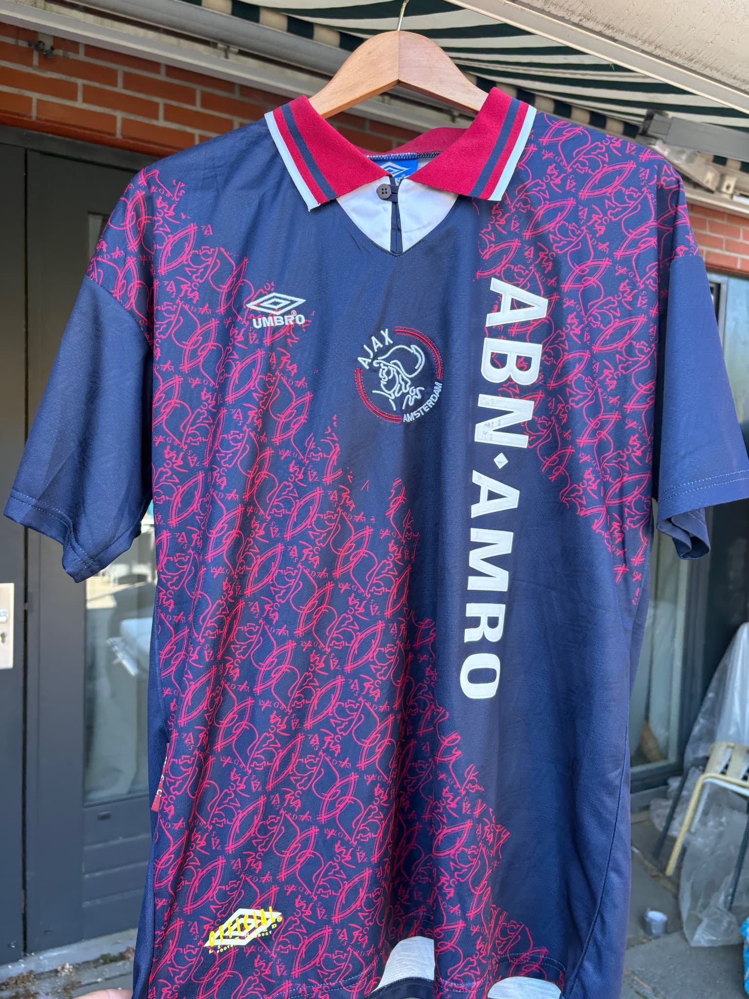 Ajax 1995 shirt