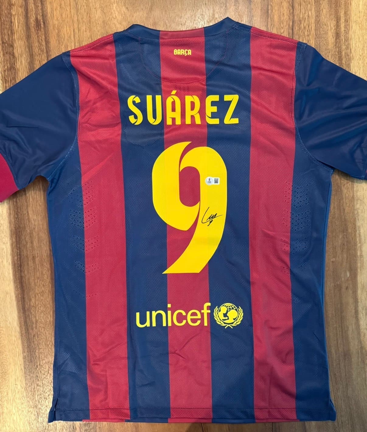 Gesigneerd thuis shirt Barcelona Suarez