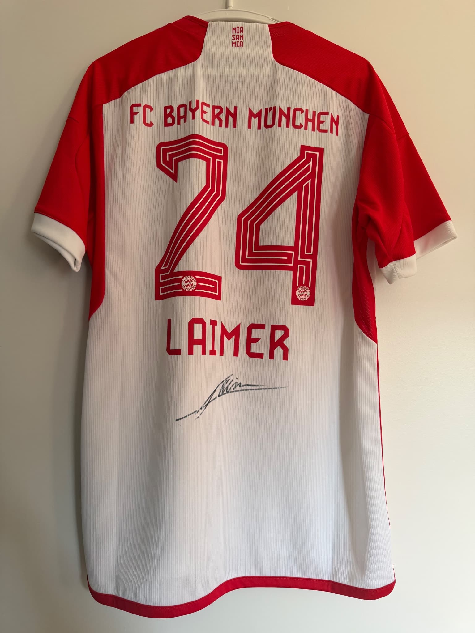 FC Bayern Jersey 23/24 Konrad Laimer