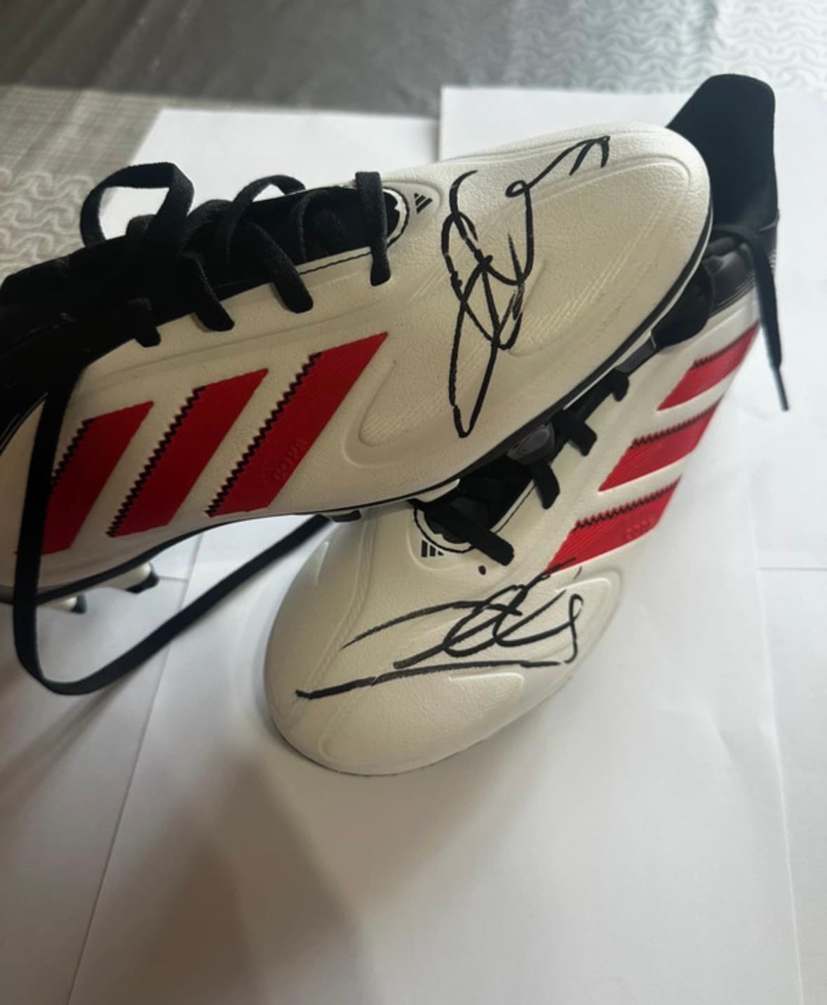 Boots signed by Iker Casillas