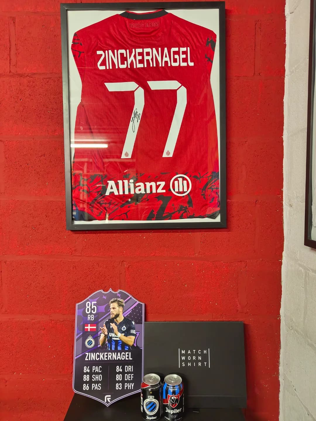 Match worn shirt and signed - Zinckernagel / Club Brugge
