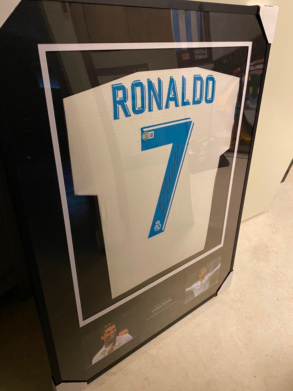 Gesigneerd Cristiano Ronaldo Real Madrid Shirt – Ingelijst + Beckett COA